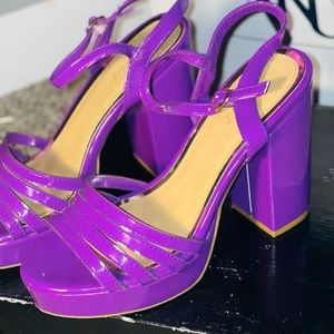 Wokesha Purple Passion Vintage platform Heels